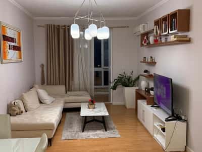 JEPET ME QIRA 2+1+2 STACIONI I TRENIT 110.000 LEKE I DISKUTUSHEM