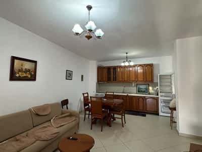 Apartament 2+1 per qera te Shkolla e Bashkuar, prane spitaleve