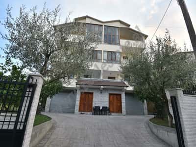 Three storey villa for rent near Brigades Palace in Tirana, Albania