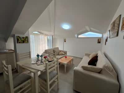 Qera, Apartament 3+1+ Post Parkimi, Ura e Institutit