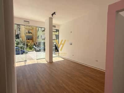 JEPET DYQAN 100 M2 ME QERA TE KODRA E DIELLIT 65.000 LEKE