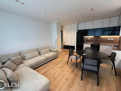 Shitet, Apartament 1+1 +blk+ Post Parkimi, Lake View Residence. 345.000 Euro