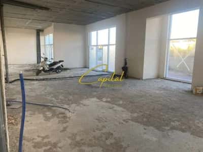 Tirane, jepet me qera dyqan Kati 0, 70 m² 1.000 € (ISH FUSHA AVIACIONIT)