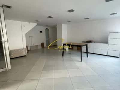 Tirane, jepet me qera ambjent biznesi Kati 1, 80 m² 600 € (RRUGA E KAVAJES)