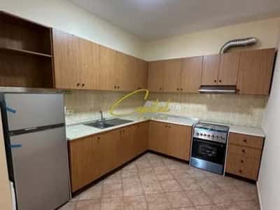 Tirane, jepet me qera zyre Kati 4, 118 m² 700 € (KOMUNA E PARISIT)