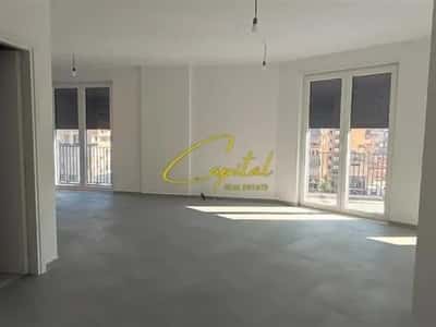 Tirane, jepet me qera ambjent biznesi Kati 5, 220 m² 2.500 € (QENDER)