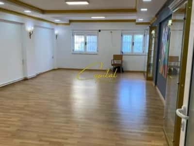 Tirane, jepet me qera ambjent biznesi Kati 0, 160 m² 1.400 € (QENDER)