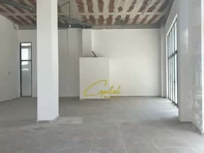Tirane, jepet me qera ambjent biznesi Kati 0, 120 m² 2.000 € (XHAMLLIKU)