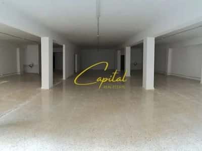 Tirane, jepet me qera magazine Kati 0, 350 m² 1.400 € (YZBERISHT)
