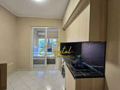 Tirane, jepet me qera garsonier 1+1 Kati 2, 60 m² 480 € (21 DHJETORI)