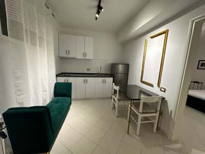 Apartament 1+1+post parkimi per qira në Vlorë