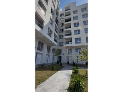 0696044427 Shitet, Duplex 1+1, Golem 80,000 €