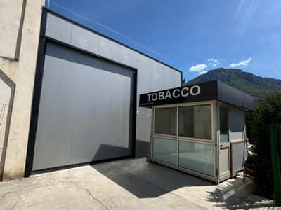 Qera, Kapanon, Tufine, Tiranë.