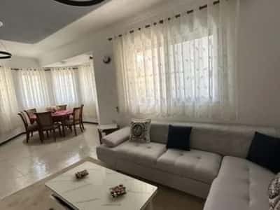 Tirane, jepet me qera apartament 2+1 Kati 2, 120 m² 600 € (Qytet Studenti)