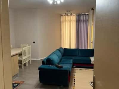 Tirane, jepet me qera apartament 2+1 Kati 7, 144 m² 500 € (LIQENI I THATE)