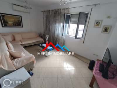 JEPET APARTAMENT 2+1+2 ME QERA NE RRUGEN  FORTUZI.