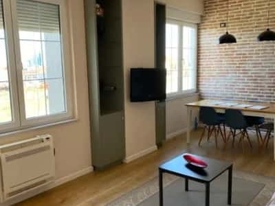 Tirane, shitet apartament 2+1+Ballkon Kati 4, 102 m² 155900 € Mbi QYTET studenti