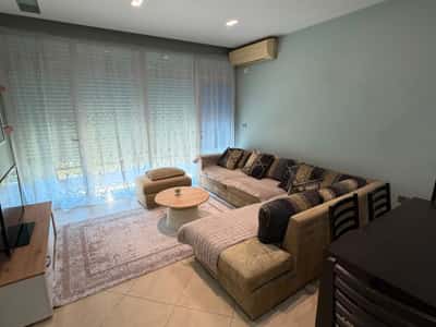 Apartament 2+1+2 per qera tek Oxhaku prane UET !