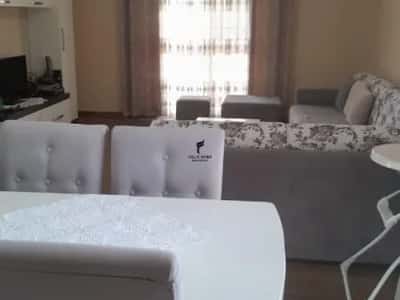 Shqiperi, jepet me qera apartament 2+1 Kati 4, 150 m² 500 € (OXHAKU)