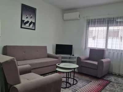 Tirane, jepet me qera apartament 2+1 Kati 4, 93 m² 600 € (SHESHI WILLSON)