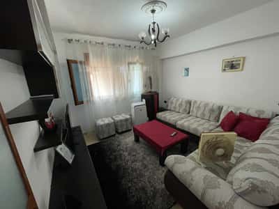 Apartament 1+1 Për Shitje prane Spitalit , Durrës !!!