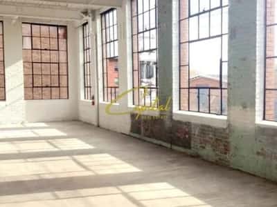 Tirane, jepet me qera ambjent biznesi Kati 0, 100 m² 500 € (ALI DEMI)