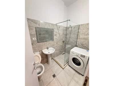 0686051712 Jepet Apartament 3+1 me qera ne Shkozet !!