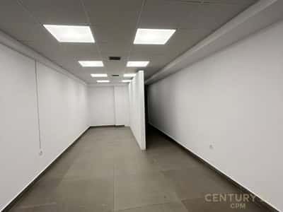 Zyrë Moderne + 2 poste parkimi Ne Shitje, prane Kika 2, Komuna e Parisit, Tiranë