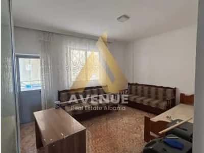 Tirane, shitet apartament 2+1+Ballkon Kati 6, 95 m² 160.000 € (Rruga Vace Zela) Perball Delijorgjit