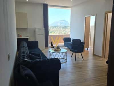 JEPET SHTËPI 5+1+2 ME QIRA NE ALLIAS 1.500 EURO