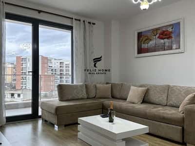 APARTAMENT ME QERA 2+1+2 ISH PARKU 750 EURO
