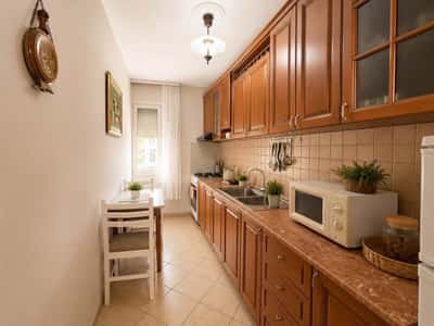 Shitet apartament 2+1 ne Myslym Shyri