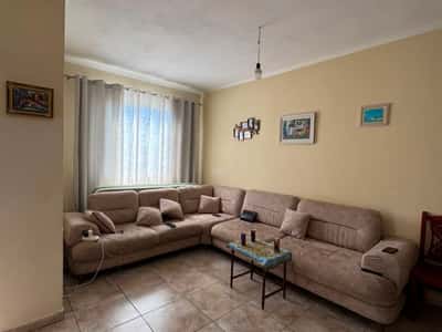 Shitet apartament 2+1, Tufine