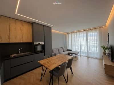 [B110550] Tirane, jepet me qera apartament 1+1+Ballkon Kati 9, 63 m² 185 €