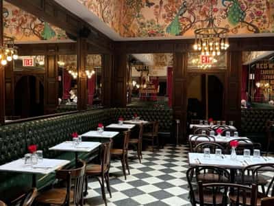 Shitje Biznesi Restorant Ne Bllok (ID BSHB192) Tirane