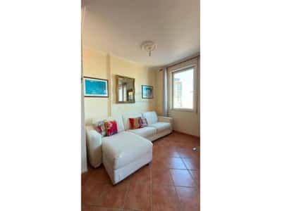 Durres, jepet me qera apartament 2+1 Kati 10, 78 m² 550 € (Vollga)