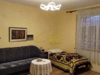 Tirane, jepet me qera apartament 2+1 Kati 1, 90 m² 600 € (RRUGA FORTUZI)