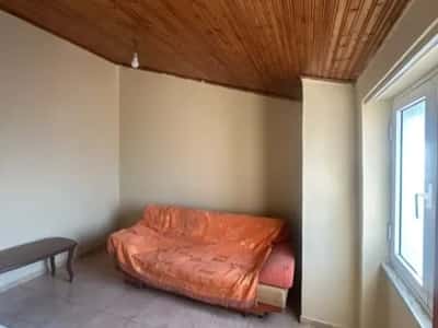 Tirane, jepet me qera 1+1 Kati 4, 60 m² 300 € (Medrese)