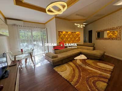 Super Apartament 2+1 me Qera Liqeni i Thate, prane Hotel Radisson (ID 52210005)
