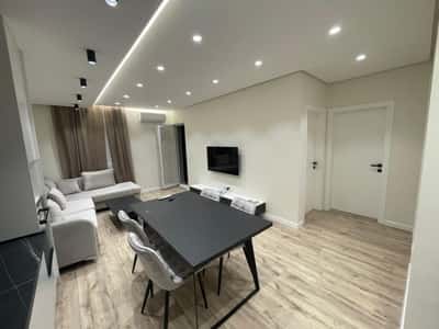 APARTAMENT ME QERA 2+1 UNIVERS CITY 600 EURO FH-92027
