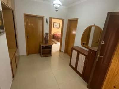 Tirane, jap me qera apartament 3+1 Kati 5, 110 m² 600 € (Rruga Fortuzi)