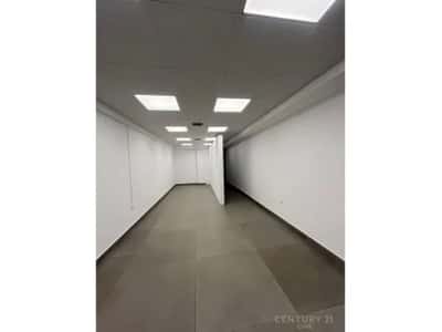 Tirane, shes ambjent biznesi Kati 1, 445 m² 165.000 €