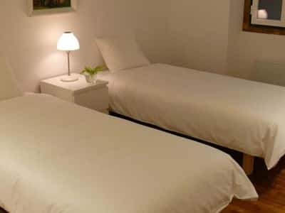 Vasil Shanto, jepet me qera apartament 1+1.