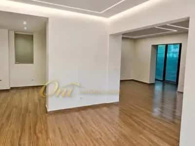 Tirane, jepet me qera dyqan Kati 0, 96 m² 1.200 € (ISH TREGU ELEKTRIK)