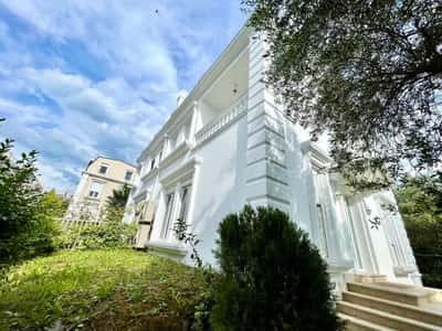 VILE PER QERA REZIDENCA WHITE HOUSE