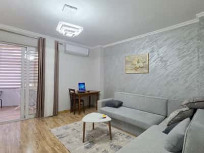 Qera Apartament 2+1, 9 Katëshet, pranë Poliklinikës