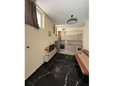Tirane, jepet me qera apartament 1+1 Kati 0, 50 m² 300 € (Ali Demi)