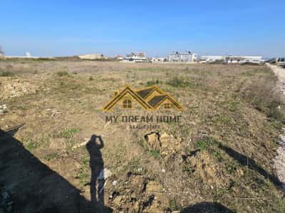 TOKE PER SHITJE NE XHAFZOTAJ-DURRES!