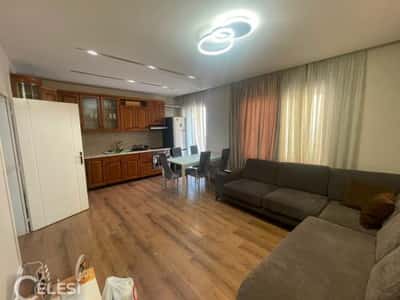 Jepet apartament 2+1+2 Poste Parkimi me qira ne Allias , Rruga Sule Gjashta .