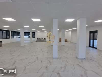Qira, Ambient Biznesi 350m², Rrethrrotullimi i TEG,  2500 Euro/Muaj Neto